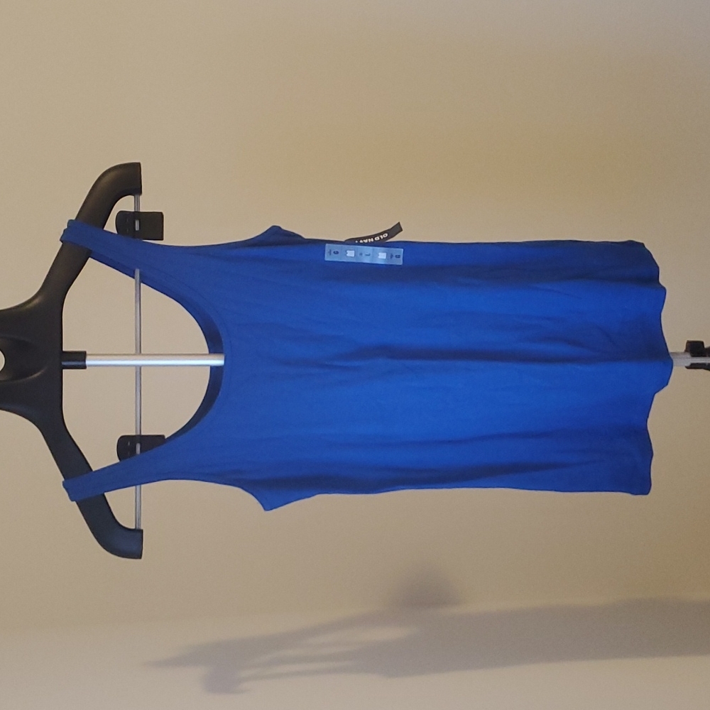 Royal blue Old Navy tank top in size large